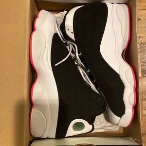 Jordan Retro 13  (Black /Hyper pink / white) GS 7